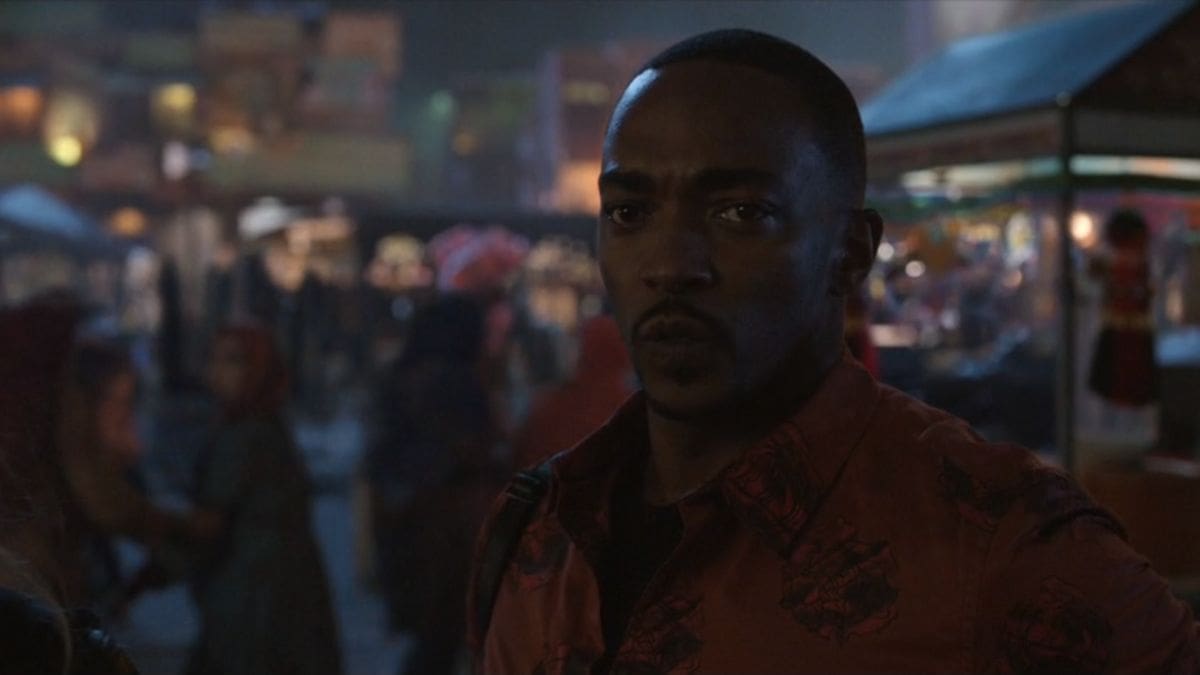 All Ghosted Cameos You Might Have Missed From the Chris Evans, Ana de Armas Apple TV+ Movie 2 Ghosted Cameos: Still 2