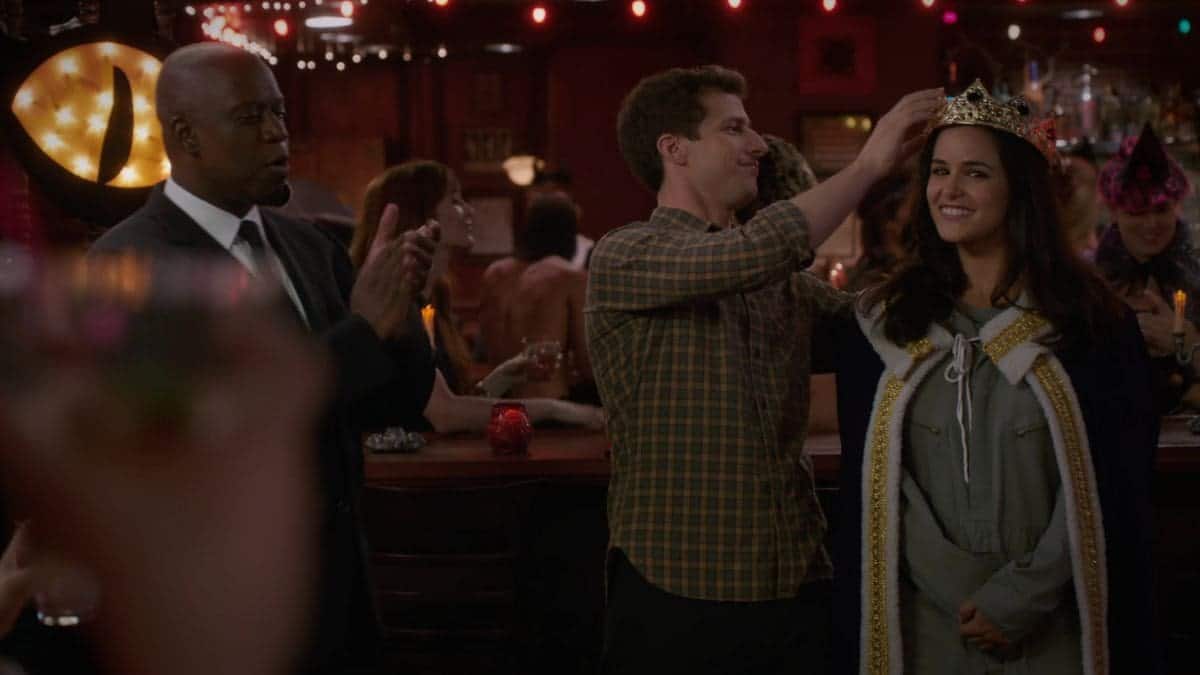 Best Brooklyn Nine Nine Halloween Episodes - Amy's Win