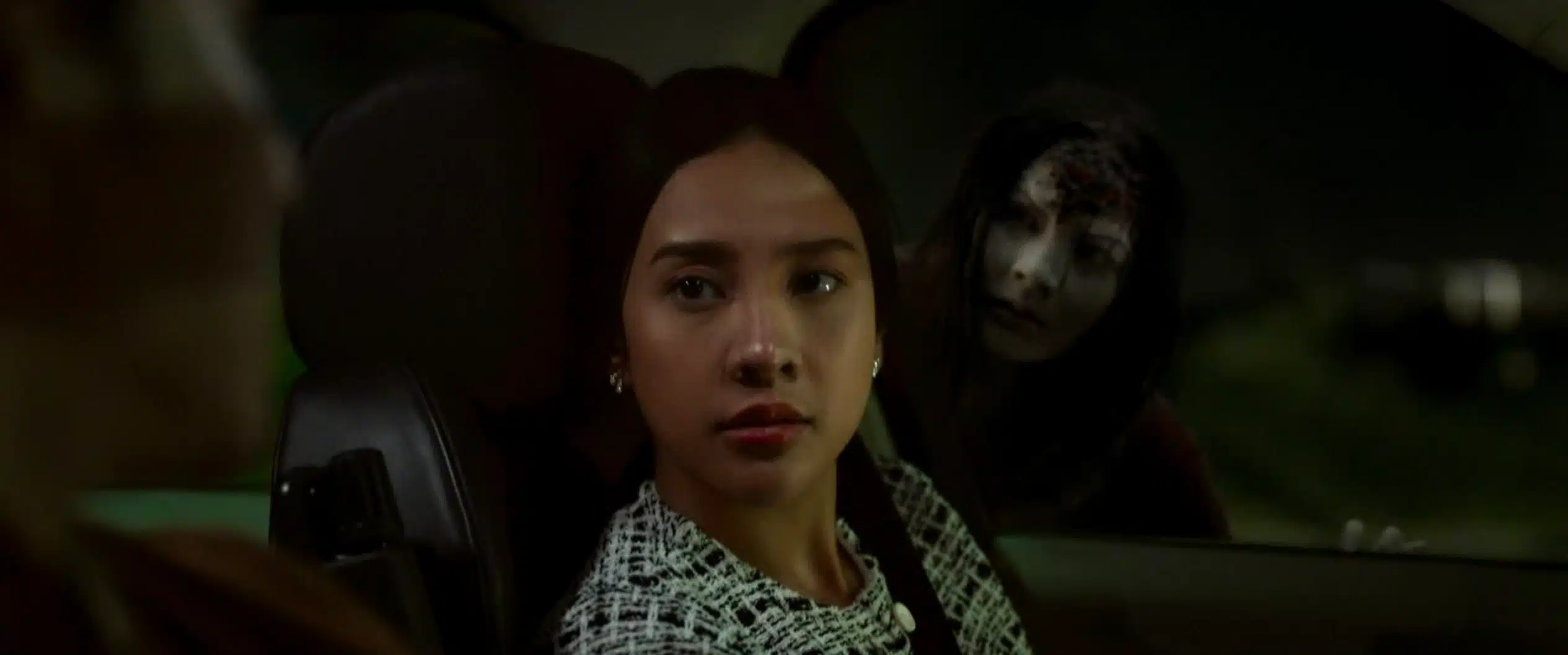 Shutter 2025 Review: Anya Geraldine